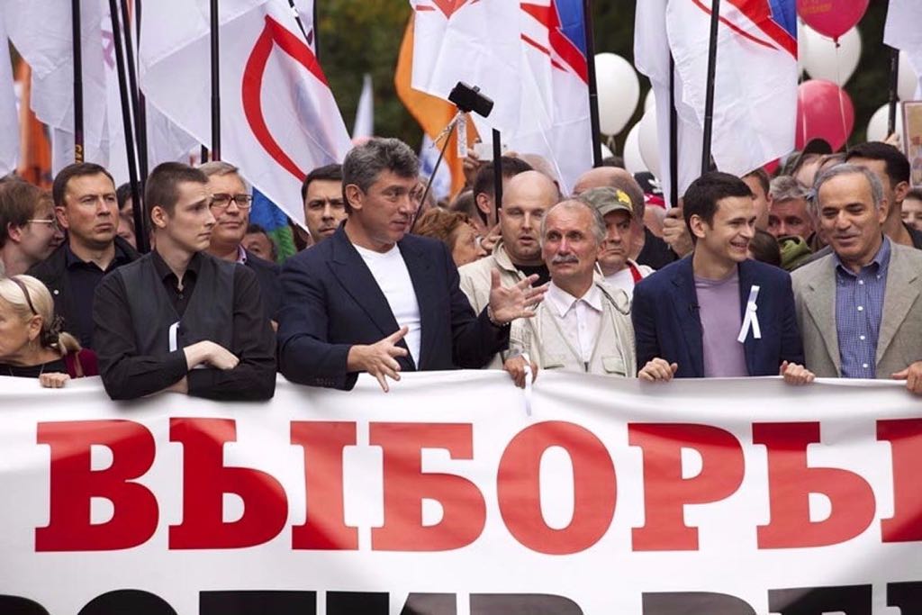 Nemtsov op verkiezingsbijeenkomst 
