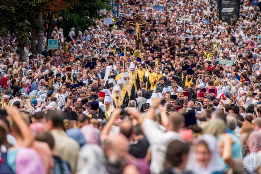 patriarchenkwestie demonstratie van 250000 in kiev olv russ patriarchaat voor kerstening rusland