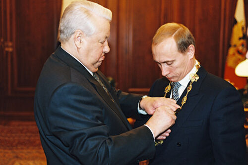 Vladimir Putin with Boris Yeltsin 3 Wiki